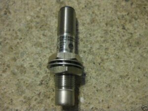 A-B 871TM-DH4NN12-D4 inductive proximity sensors