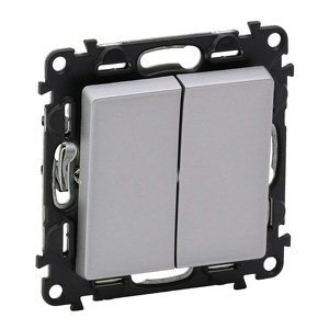 Legrand Valena Life 752308 106+6-os dupla váltó aluminium 1602