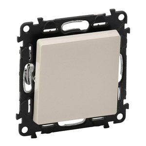 Legrand Valena Life 752206 106-os kapcsoló elefántcsont 1607