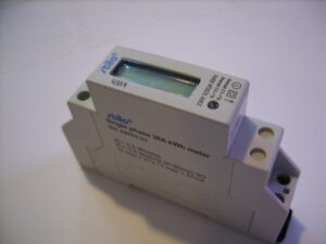 Stilo STI489 digitális fogyasztásmérõ 5-30A 1mod 1712