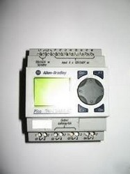 A-B 1760-L12BWB  8 inp.