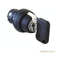 A-B 800FP-KR21 Kulcsos kapcsoló fej jobbról visszatérõ 1902