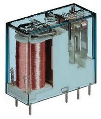 A-B 700-HP32Z24  2 váltós 8A 24V DC 1612