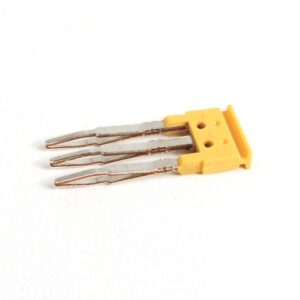 IEC Center Jumper, 4 PL 4mm, Plug-In